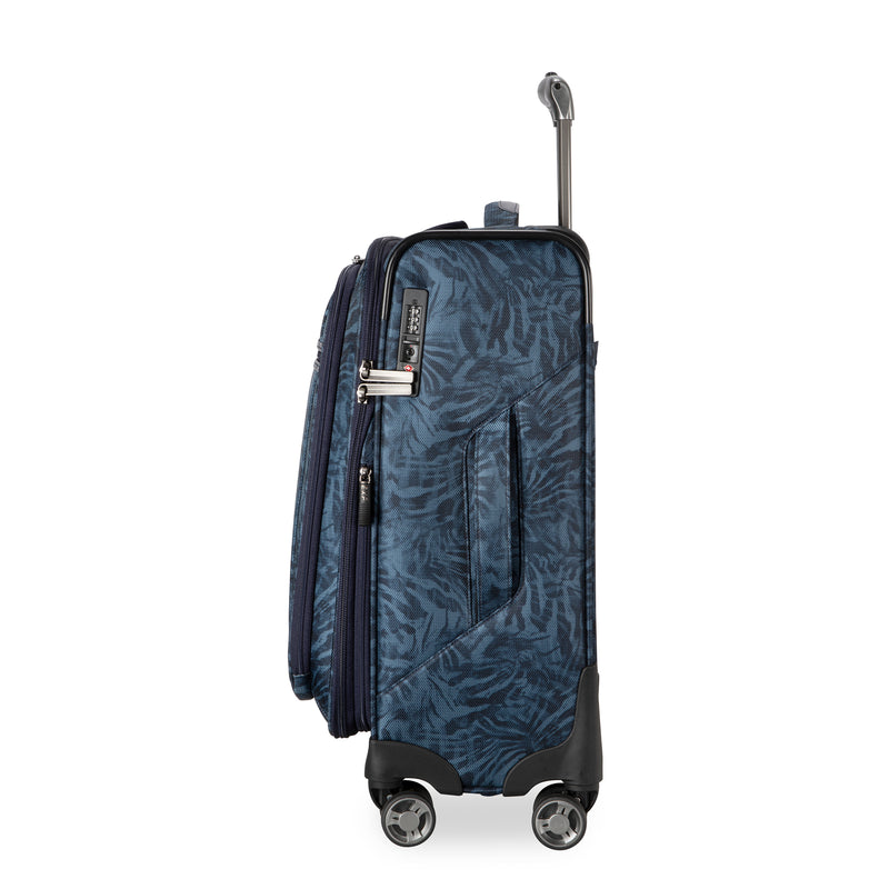 Ricardo Beverly Hills Avalon Avalon Softside Carry-On Expandable Spinner